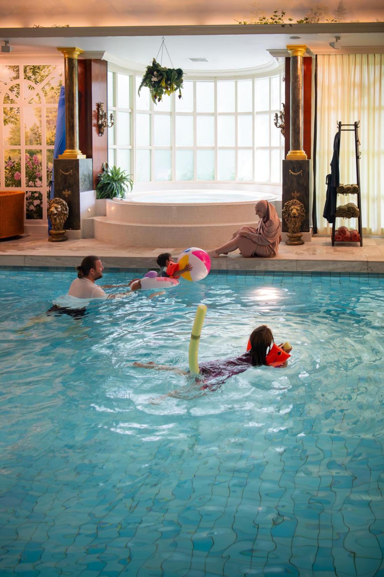 לארן Amsterdamgarden - Stunning Garden Villa With Pool Close To Amsterdam מראה חיצוני תמונה